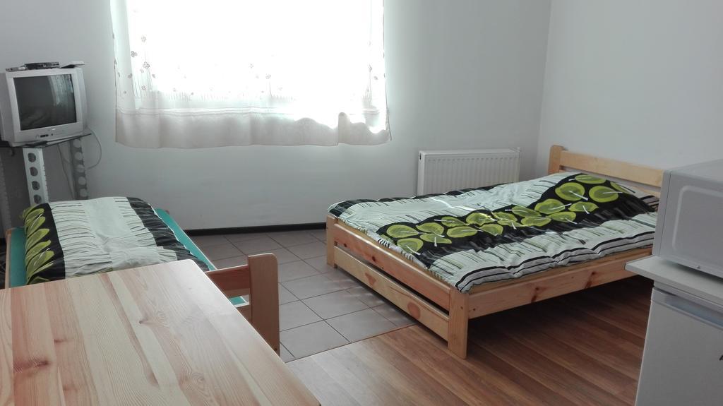 Pokoje Typu Studio Sosnowiec Exteriör bild